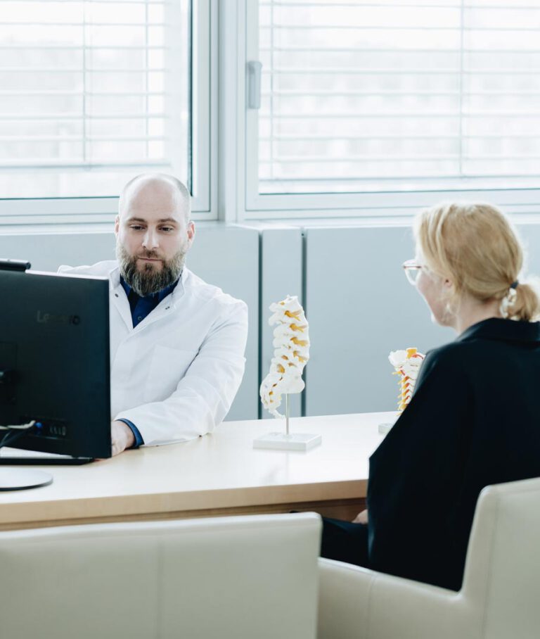 Neurochirurgie Wirbels Ulenzentrum K Ln